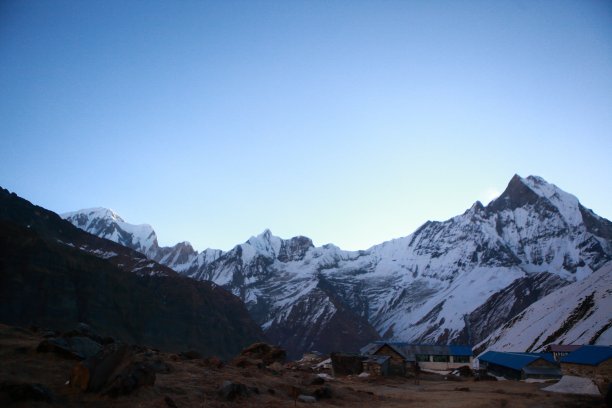 安纳普尔纳山脉基地营地景观图片下载