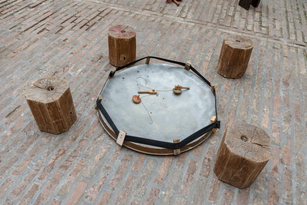 抽陀螺游戏图片下载