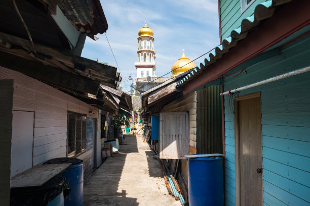 Koh panyee钓鱼当地的房屋和清真寺图片下载