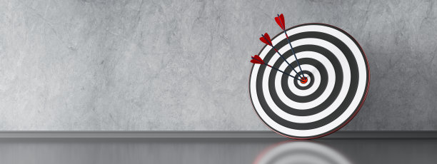 箭靶和箭有石墙图片下载