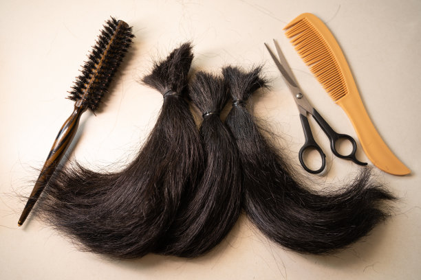 把头发捐给癌症患者图片下载