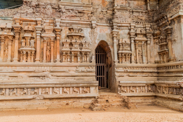 斯里兰卡Polonnaruwa古城的Tivanka Thivanka Image House图片下载