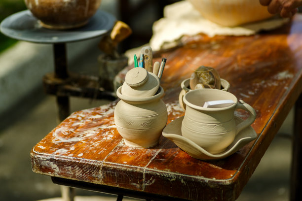 新鲜的泥壶图片下载