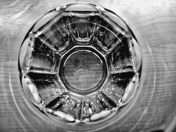 饮用玻璃杯图片下载