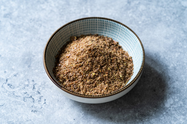 亚麻籽粉。亚麻籽。亚麻属植物Usitatissimum。图片下载