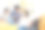 小型创业企业主在家办公概念：亚洲小型企业主使用智能手机进行在线营销包装盒交付，中小企业电子商务团队概念图片下载