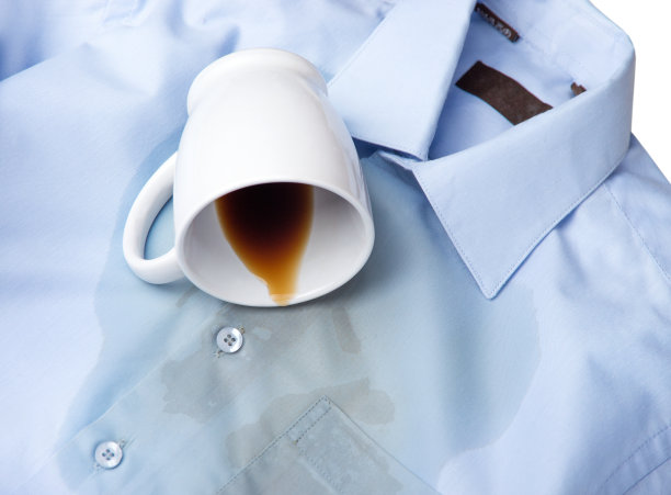 有咖啡渍的蓝色衬衫图片下载