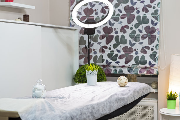 室内现代专业美容脱毛沙龙。水平的形象图片下载