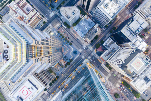 摘要城市的天际线。图片下载