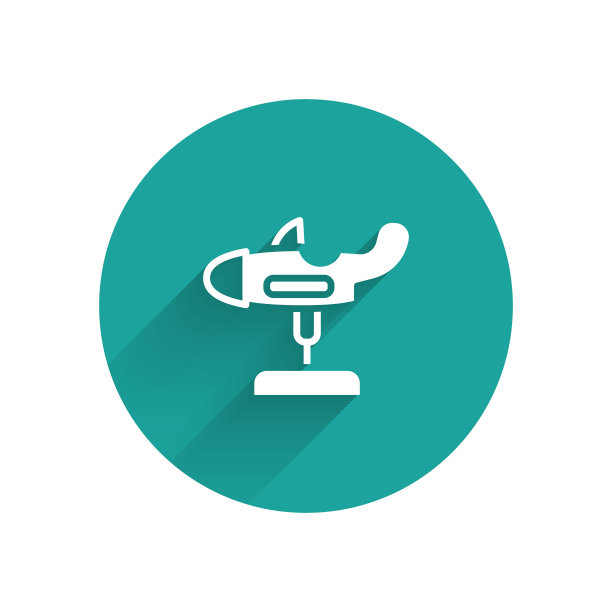 白色秋千架在操场上图标孤立与长影子。儿童旋转木马与飞机。娱乐图标。绿色圆圈按钮。向量图片下载