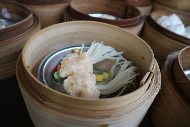 虾球，中国蒸饺或点心图片下载