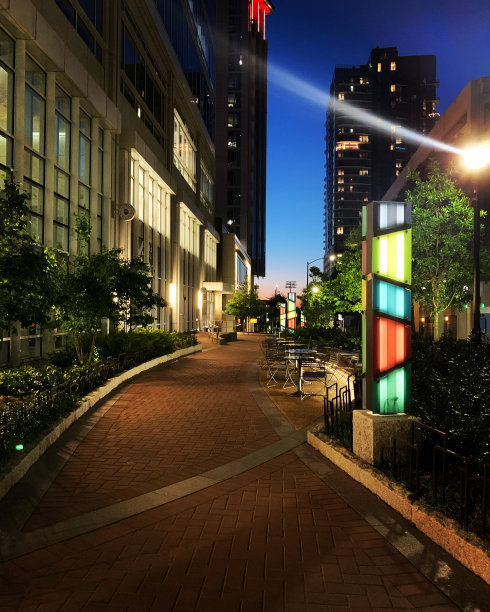 人行道上图片下载