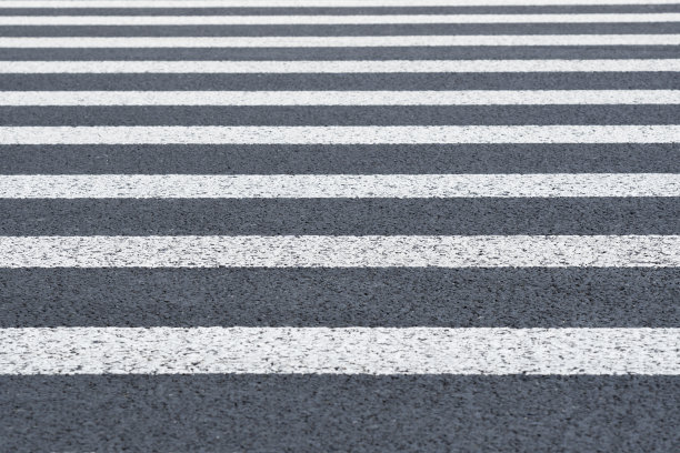 城市中的斑马线图片下载