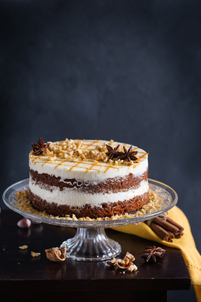 自制的胡萝卜蛋糕图片下载