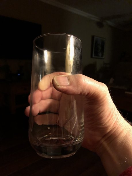 空的玻璃图片下载