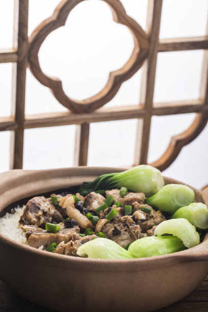 粤菜炖排骨饭图片下载