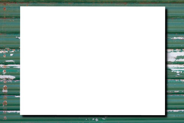 白色海报模型站在木绿色使用旧木墙空白帆布模型的设计图片下载