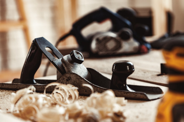 车间木工用木工刨工具图片下载