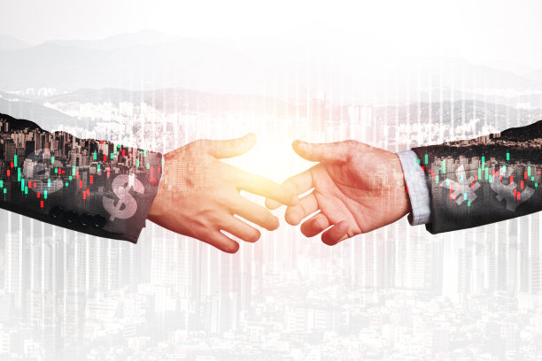 双重曝光商人握手，为生意交易和合作城市景观和股票市场图，投资理念。图片下载