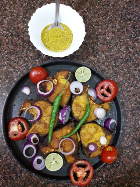 卡特拉鱼油配芥末酱图片下载