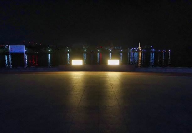 亚洲韩国庆南昌原镇haeru灯光街夜景图片下载