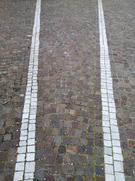 鹅卵石路径图片下载