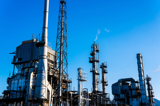 化工石化厂，炼油厂图片下载