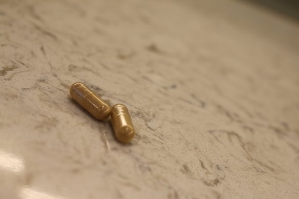 关闭柜台上的维生素图片下载