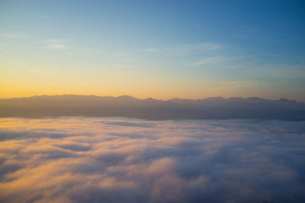 雾海艾耶翁092图片下载