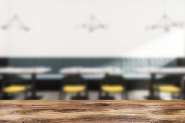 咖啡馆内部模糊的座椅和桌子，开放空间餐厅图片下载