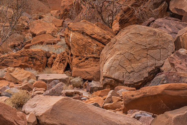 纳米比亚Twyfelfontein的石头背景景观图片下载