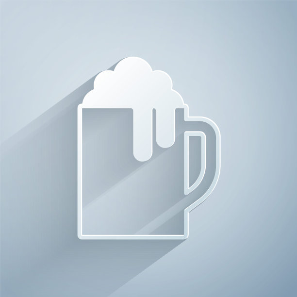 剪纸木制啤酒杯图标孤立在灰色背景。纸艺术风格。向量图片下载