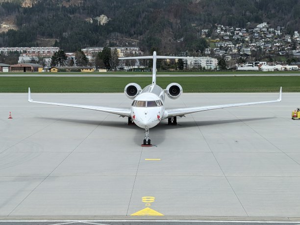 航空旅行私人飞机图片下载