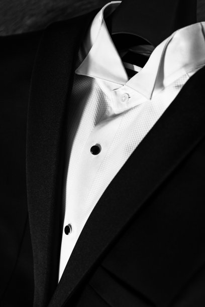 黑色的礼服图片下载