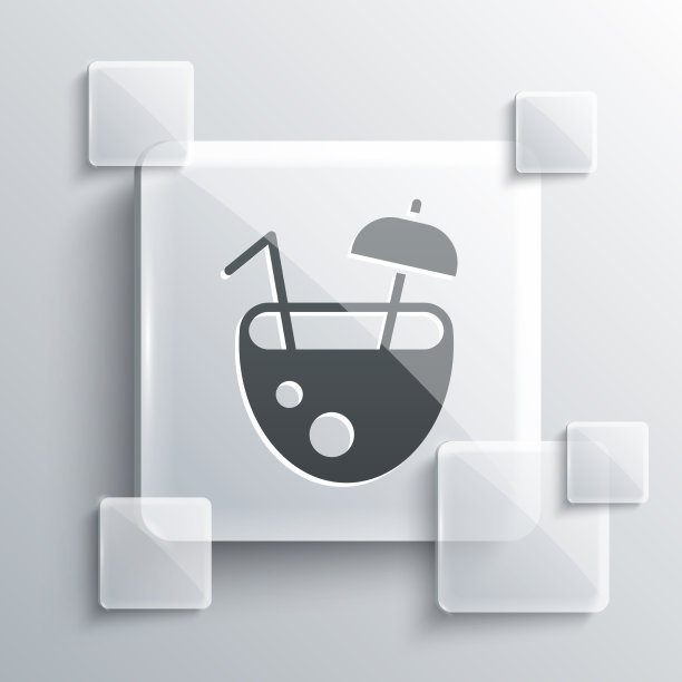 灰色椰汁异国情调的新鲜鸡尾酒和图片下载