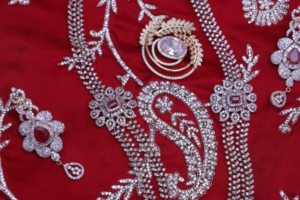珠宝和印度传统的时尚配饰图片下载