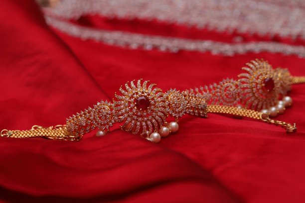 珠宝和印度传统的时尚配饰图片下载