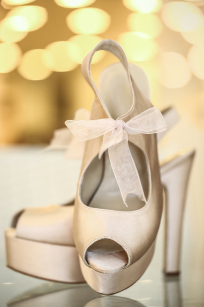 高跟鞋女人的鞋图片下载