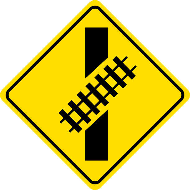 白色背景上的铁路交叉交通标志图片下载
