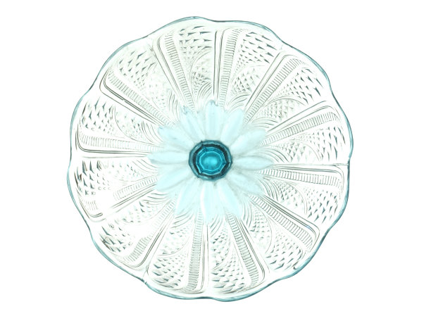 绿色圆形玻璃装饰元素孤立在白色背景上。图片下载