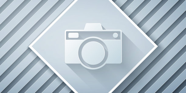 剪纸照片相机图标孤立在灰色背景。与相机图标。纸艺术风格。向量图片下载