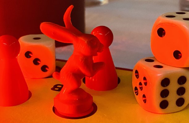 跟着白兔走图片下载