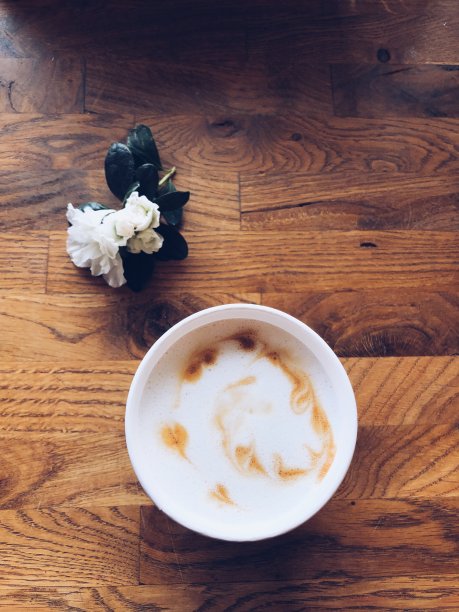 一杯芳香的咖啡图片下载