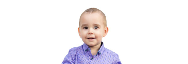 一个快乐的孩子的肖像，孤立在白色的背景上图片下载