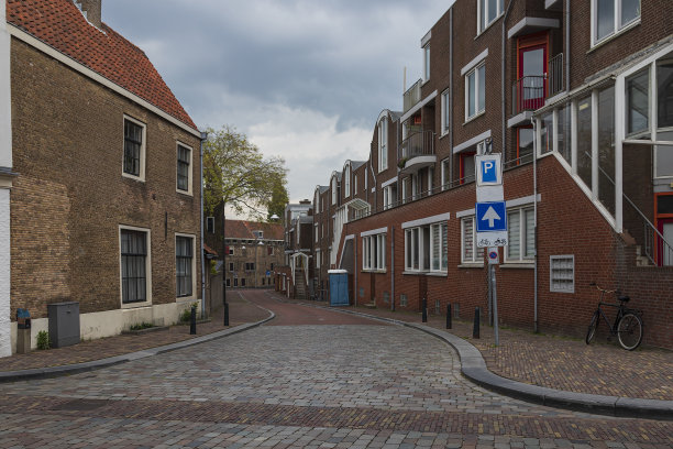 荷兰多德雷赫特市的街道图片下载