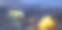 用于固定在头部的LED头灯。山Backround。旅行者探索。图片下载