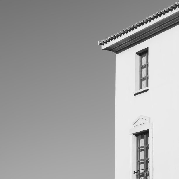 地中海风格的黑白建筑元素图片下载