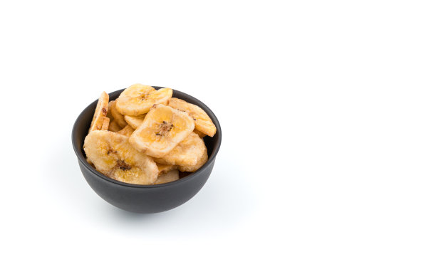 干香蕉片，白色背景，有空间复制图片下载