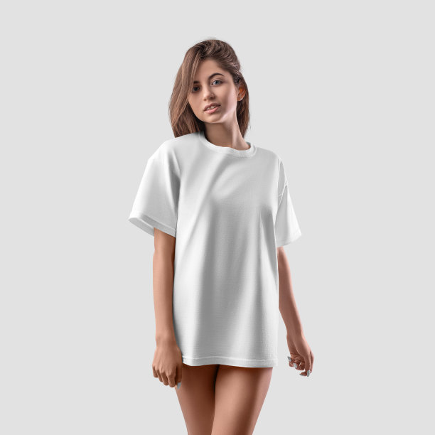 女孩的白色t恤模型图片下载