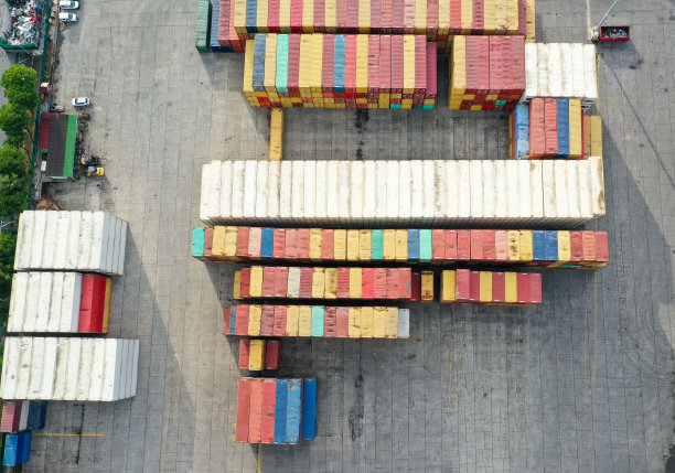 三新市集装箱海运鸟瞰图图片下载